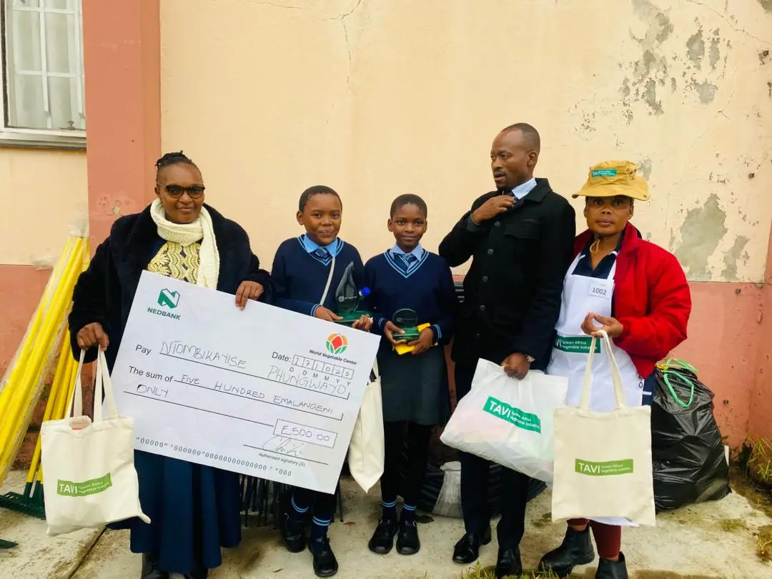 WhatsApp Image 2025-10-18 at 08.54.55 WhatsApp Image 2025-10-18 at 08.54.55