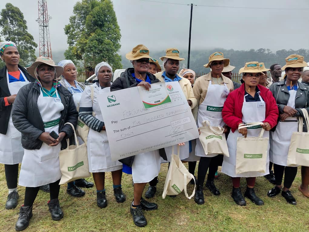 WhatsApp Image 2025-10-18 at 08.54.56 WhatsApp Image 2025-10-18 at 08.54.56