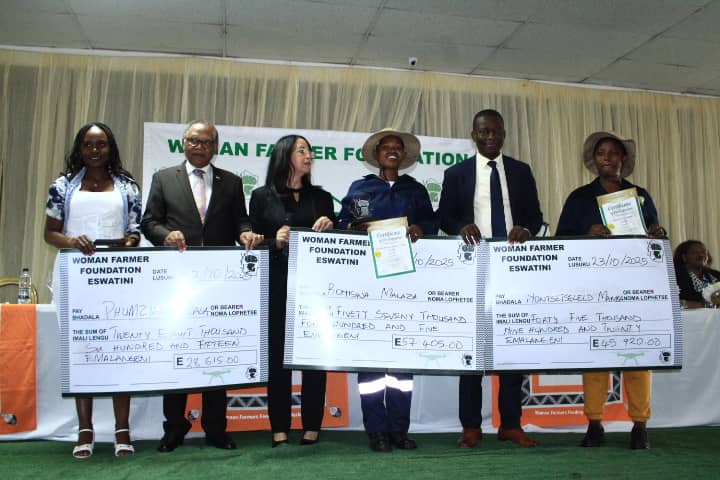 WhatsApp Image 2025-10-23 at 17.15.21 (1) WhatsApp Image 2025-10-23 at 17.15.21 (1)