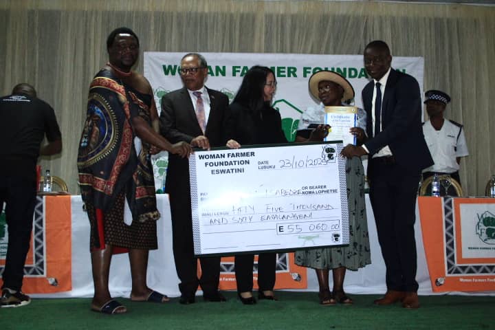 WhatsApp Image 2025-10-23 at 17.15.23 (1) WhatsApp Image 2025-10-23 at 17.15.23 (1)