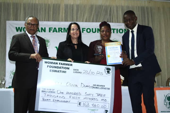 WhatsApp Image 2025-10-23 at 17.15.23 WhatsApp Image 2025-10-23 at 17.15.23