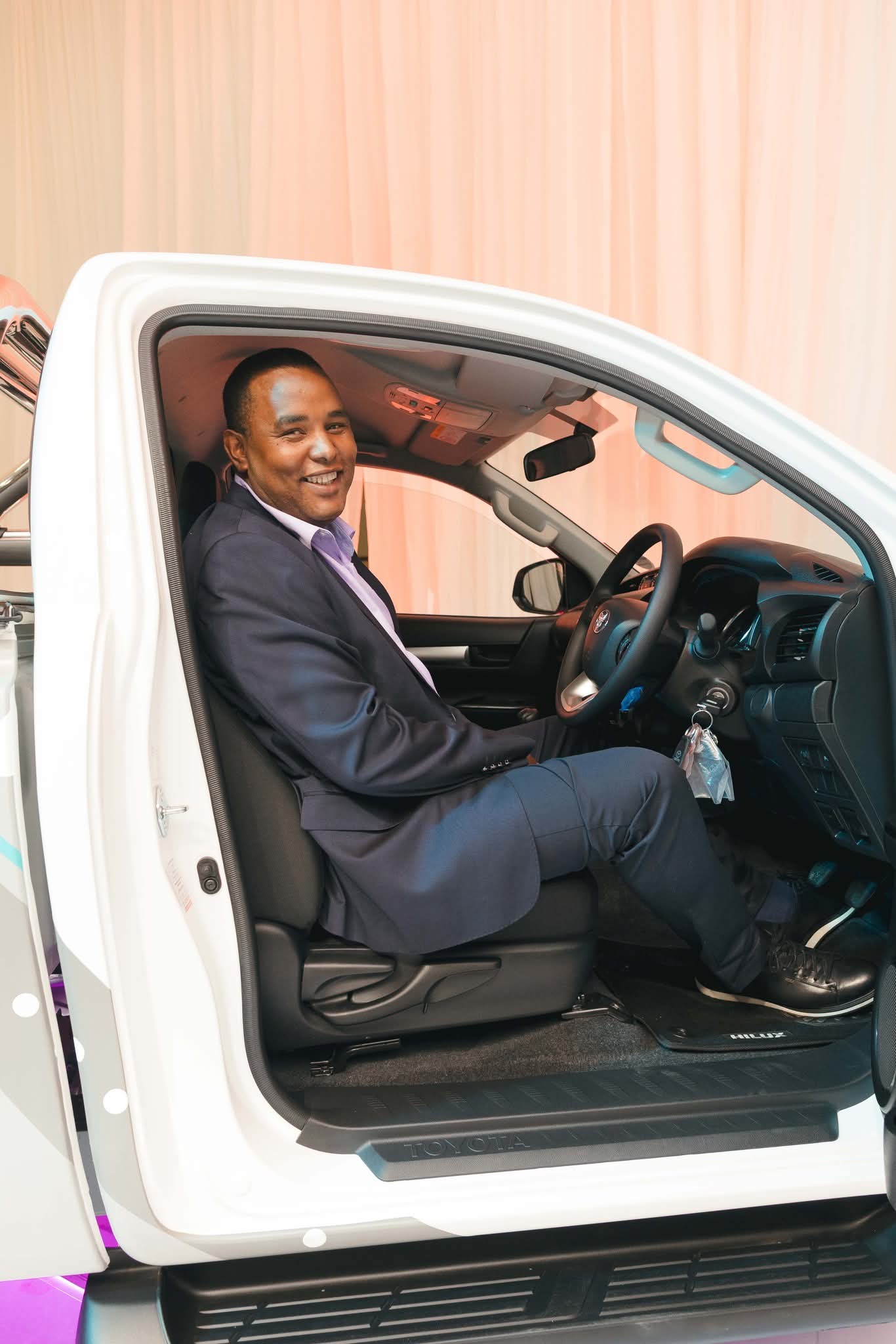 WhatsApp Image 2025-11-08 at 17.26.41_d38b11ac WhatsApp Image 2025-11-08 at 17.26.41_d38b11ac